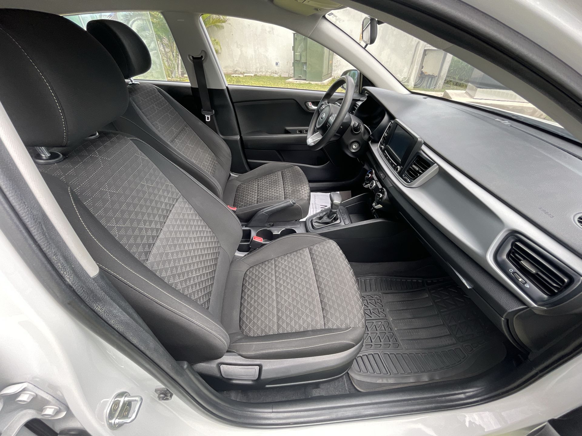 2020 Kia Rio 1.6 Hb LX At