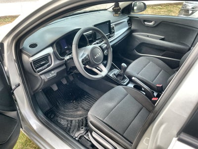 2022 Kia Rio 1.6 Sedan LX Mt