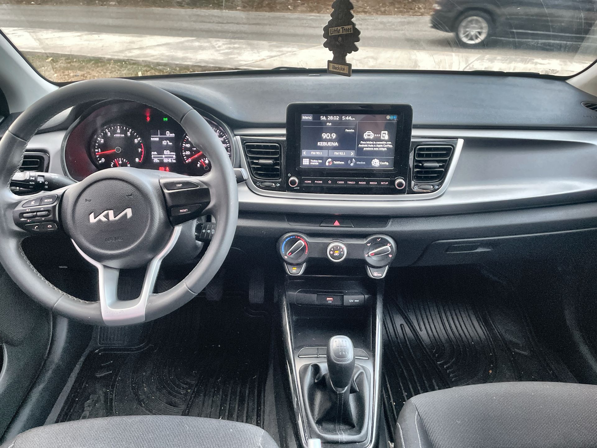 2022 Kia Rio 1.6 Sedan LX Mt