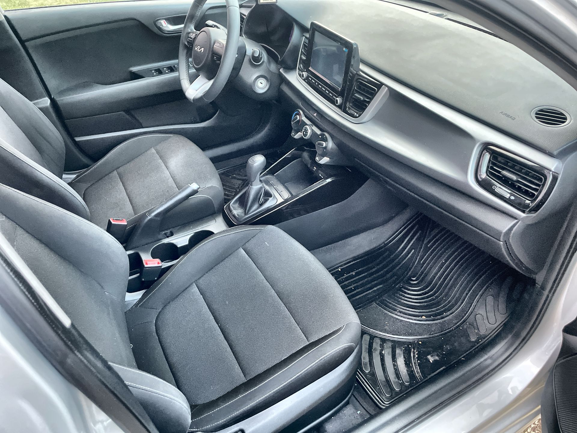 2022 Kia Rio 1.6 Sedan LX Mt