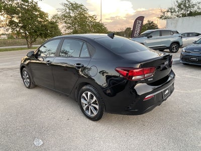 2023 Kia Rio 1.6 Sedan LX At