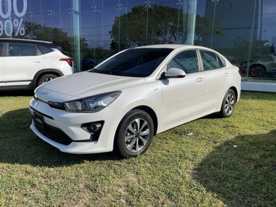 2023 Kia Rio 1.6 Sedan LX Mt