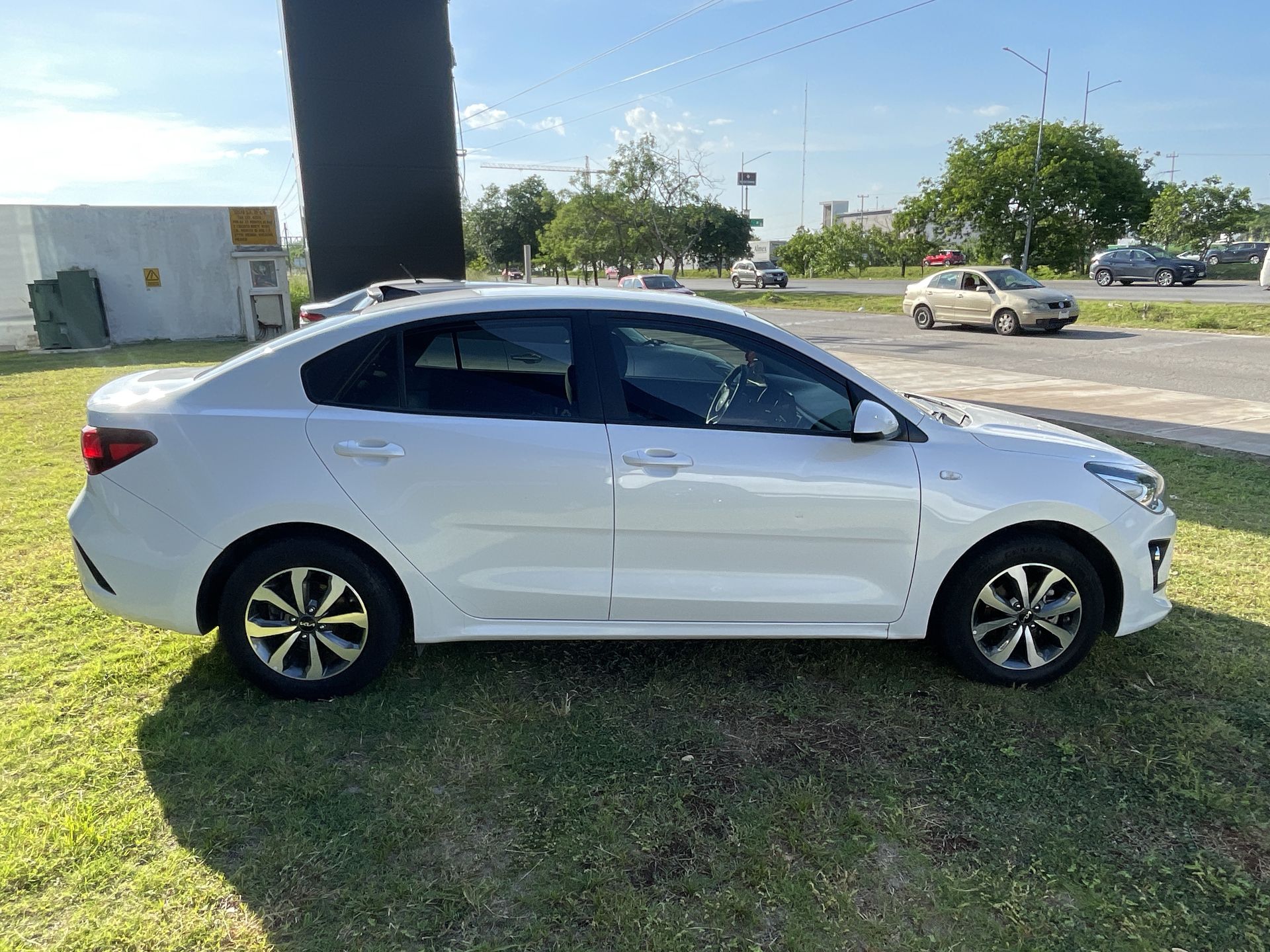 2023 Kia Rio 1.6 Sedan LX Mt