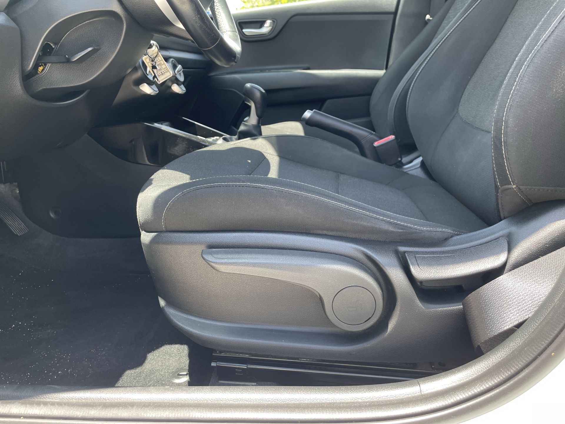 2021 Kia Rio 1.6 Hb LX Mt