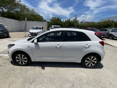 2021 Kia Rio 1.6 Hb LX Mt