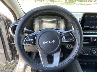 2022 Kia Forte 2.0 LX Mt