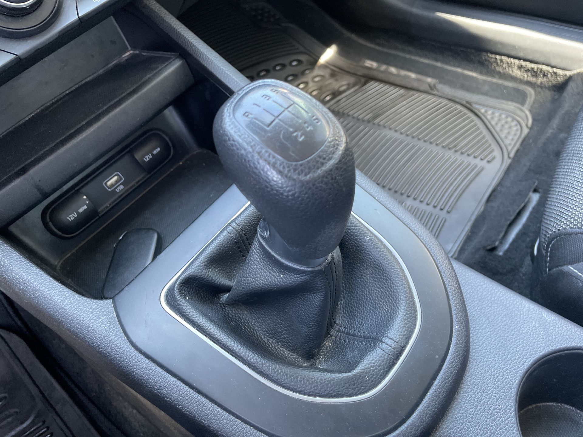 2022 Kia Forte 2.0 LX Mt