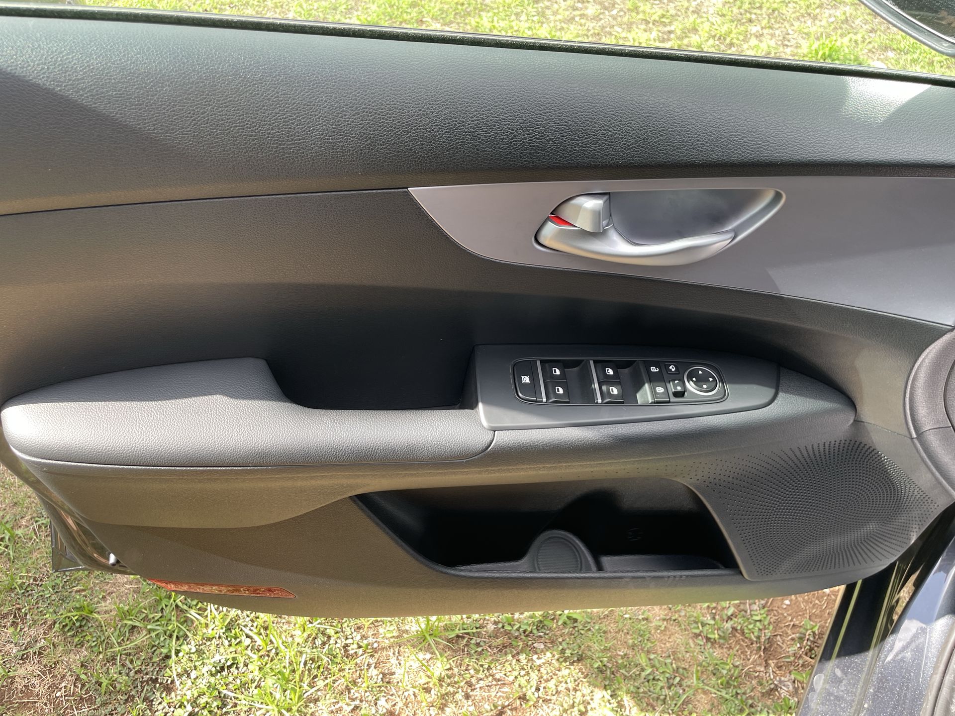 2024 Kia Forte 2.0 Lx Sedan Mt
