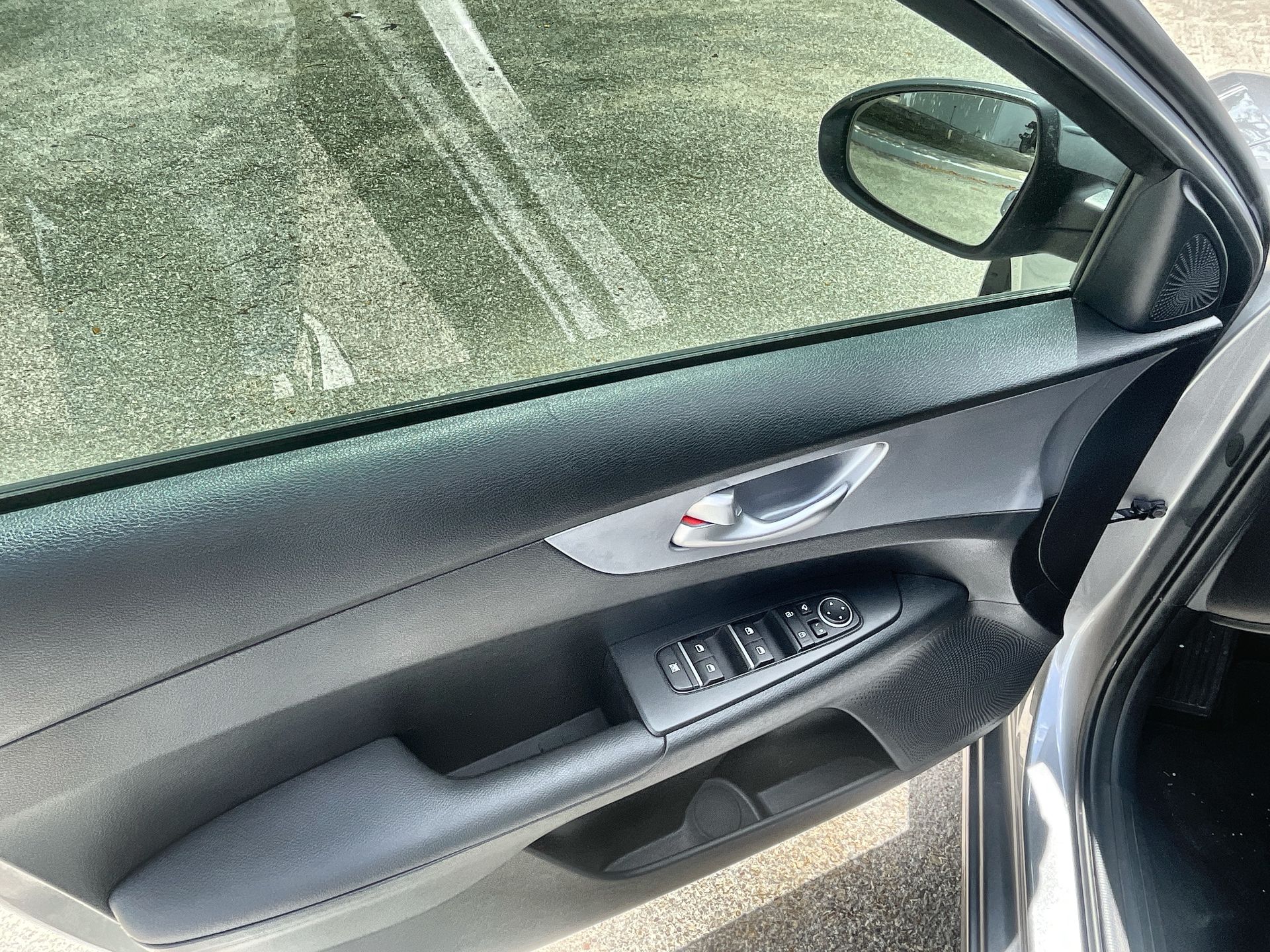 2024 Kia Forte 2.0 Lx Sedan At