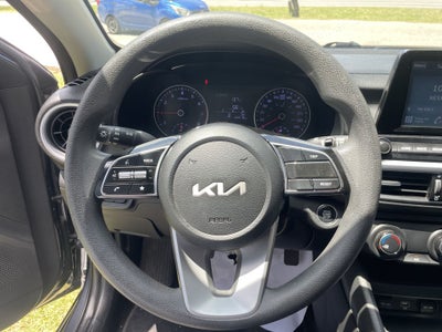 2023 Kia Forte 2.0 LX Mt