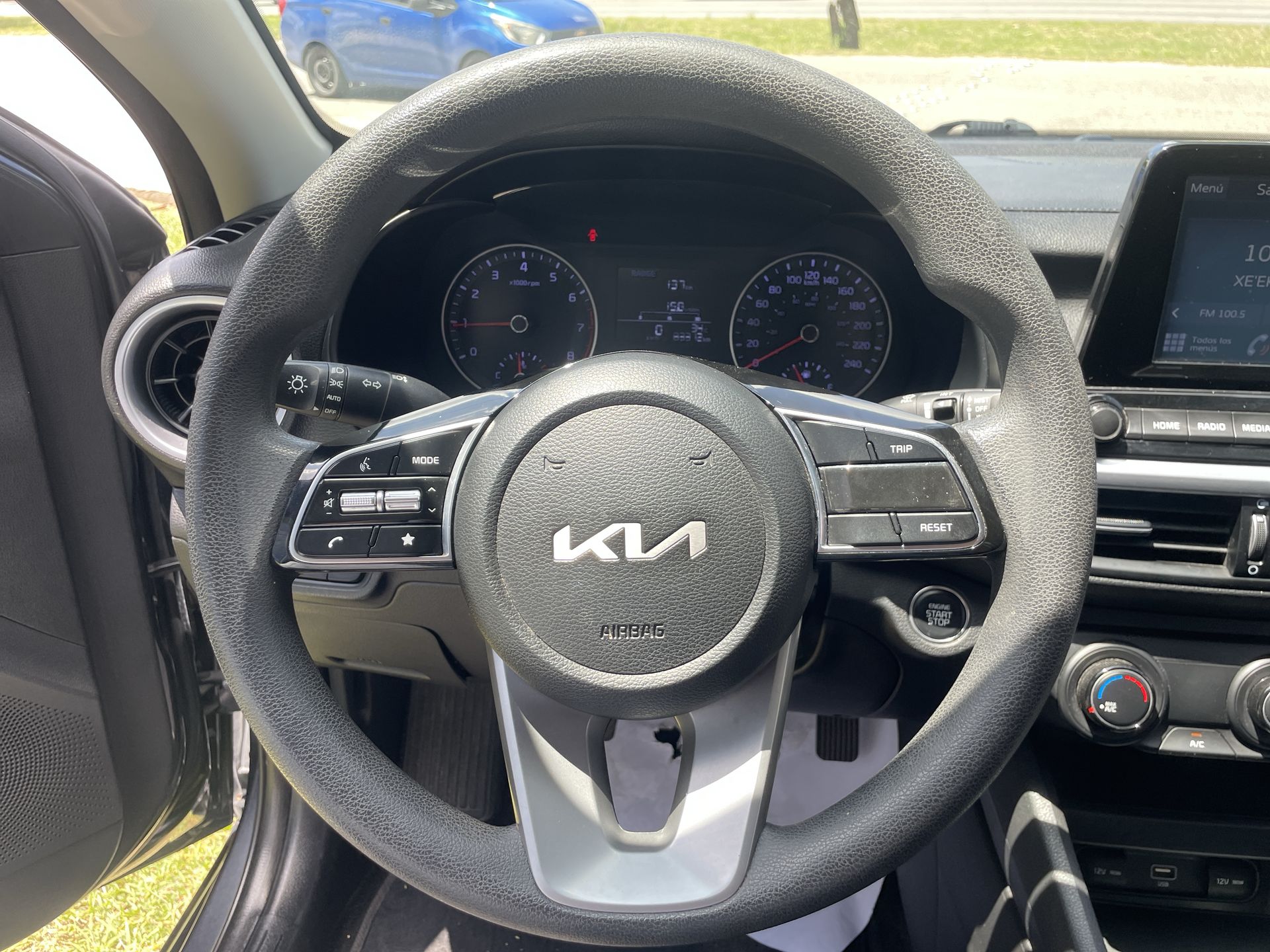 2023 Kia Forte 2.0 LX Mt