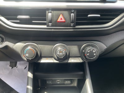 2023 Kia Forte 2.0 LX Mt