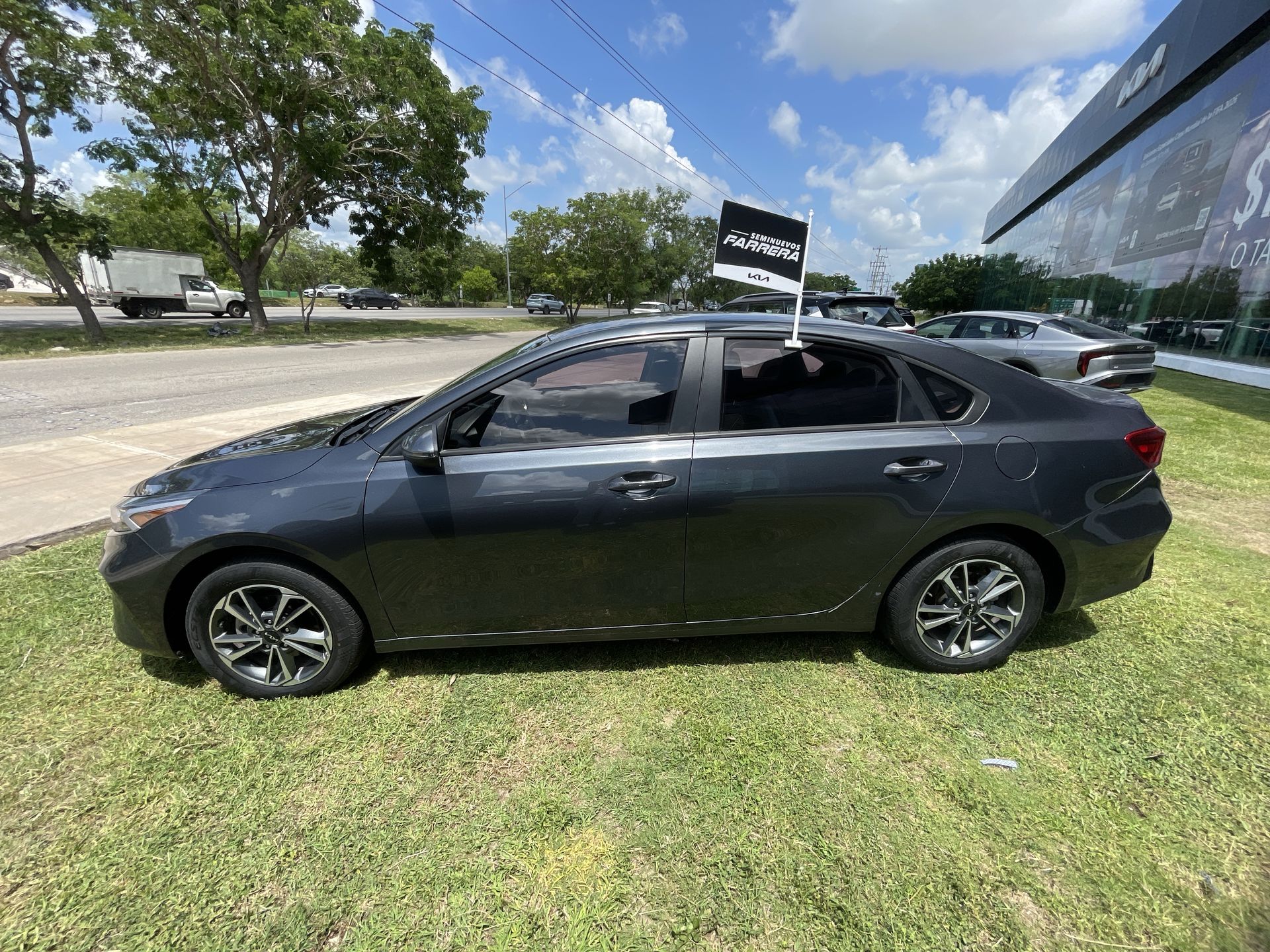 2023 Kia Forte 2.0 LX Mt