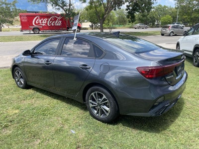 2023 Kia Forte 2.0 LX Mt