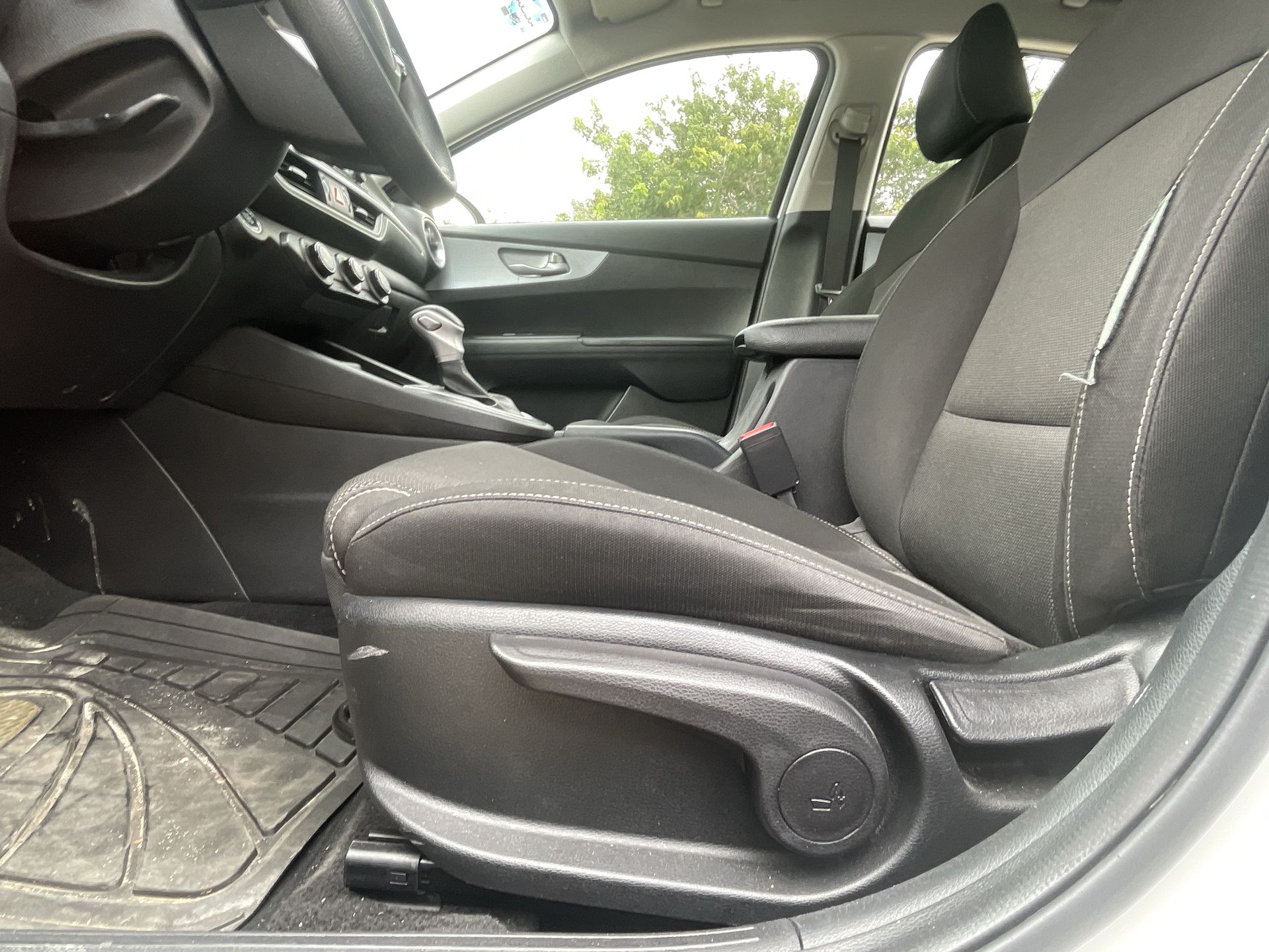 2023 Kia Forte 2.0 Lx Sedan At