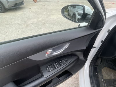2023 Kia Forte 2.0 Lx Sedan At