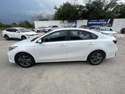 2023 Kia Forte 2.0 Lx Sedan At