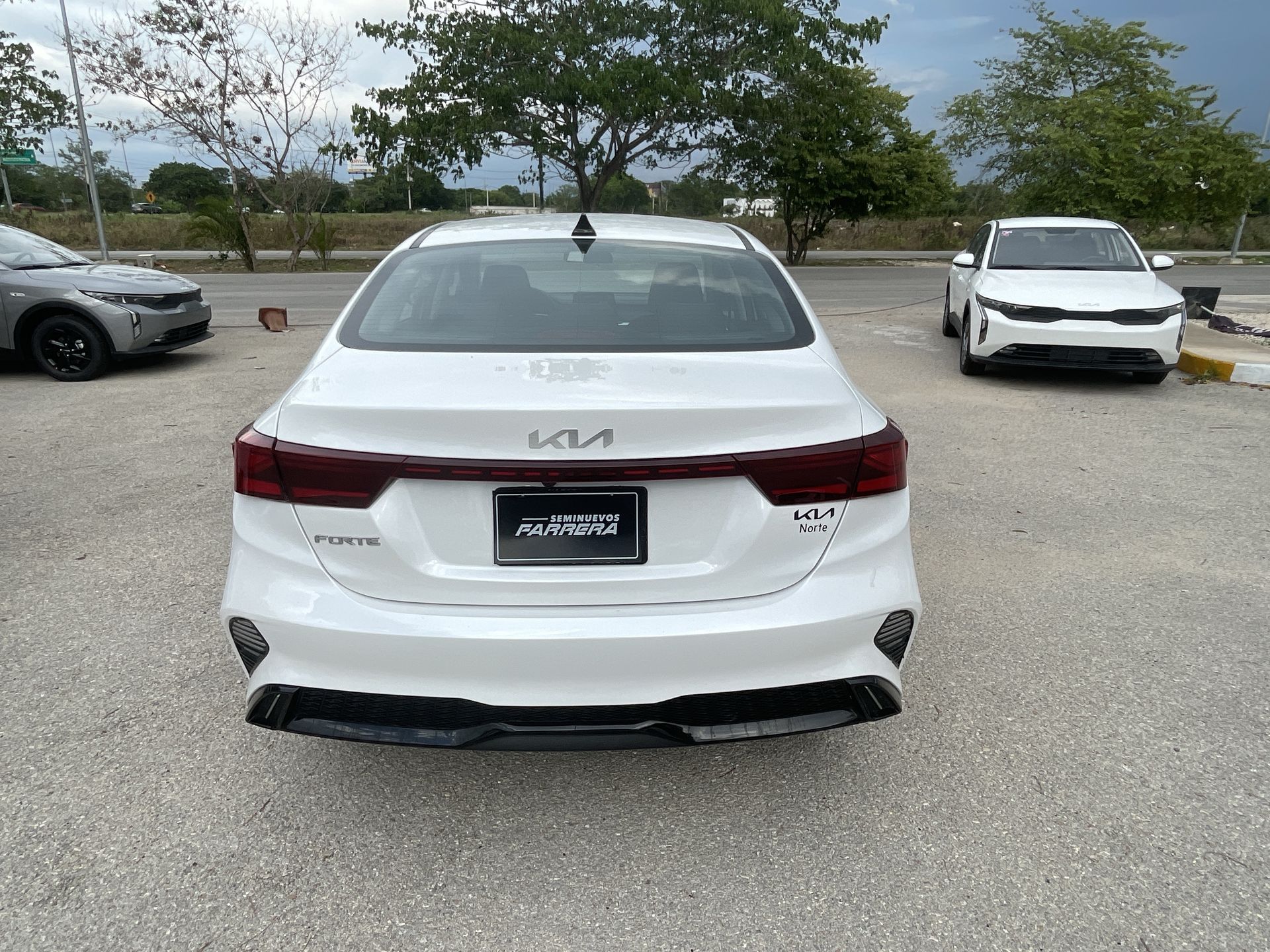 2023 Kia Forte 2.0 Lx Sedan At