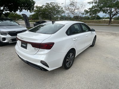 2023 Kia Forte 2.0 Lx Sedan At