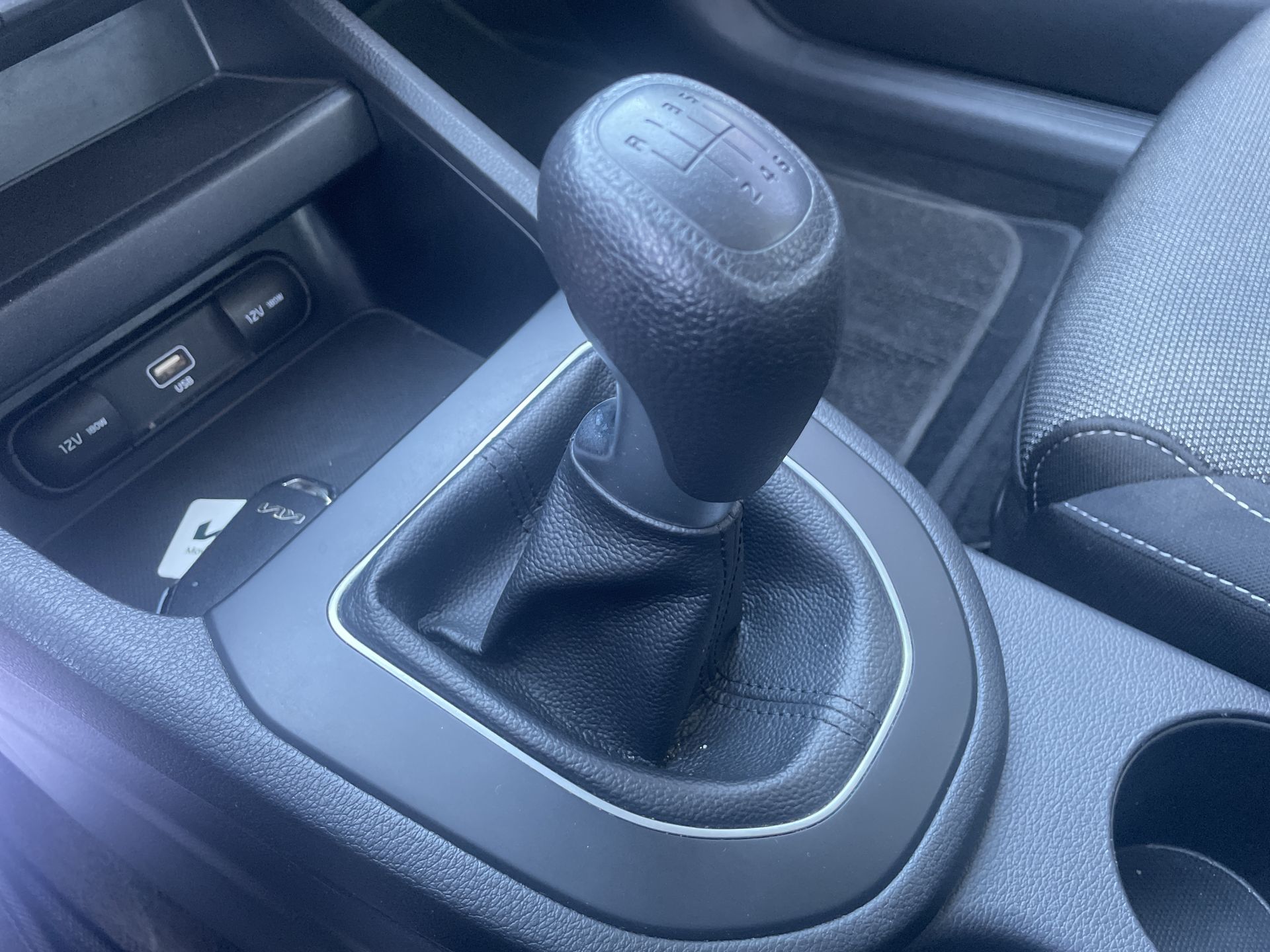 2022 Kia Forte 2.0 LX Mt