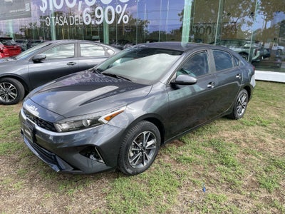 2023 Kia Forte 2.0 Lx Sedan At