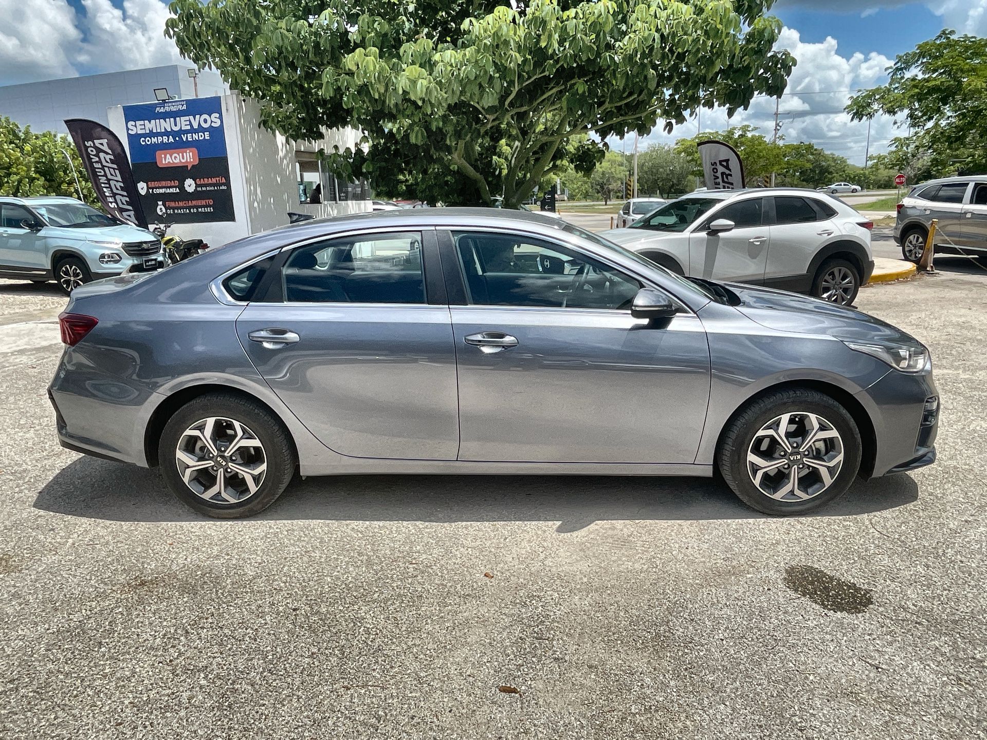 2020 Kia Forte 2.0 L 4 p At