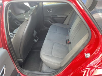 2025 Kia K4 2.0 L IVT At