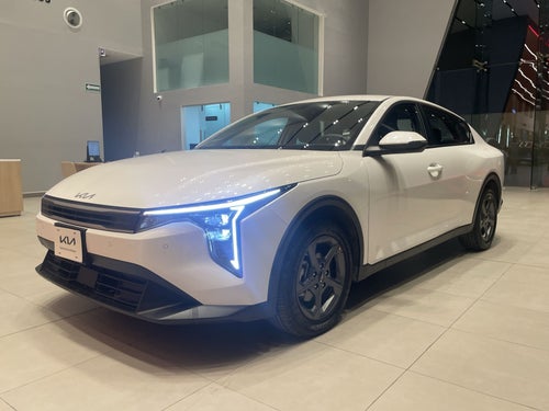2025 Kia K4 2.0 Lx IVT At