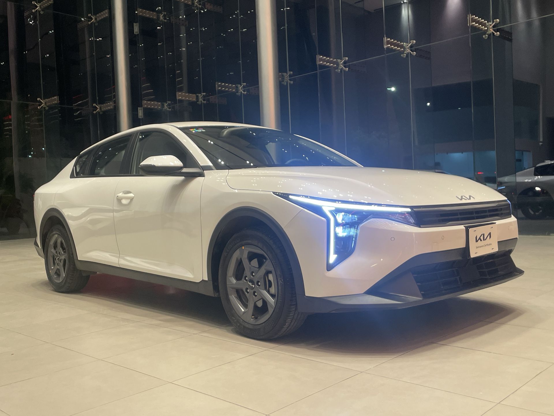 2025 Kia K4 2.0 Lx IVT At