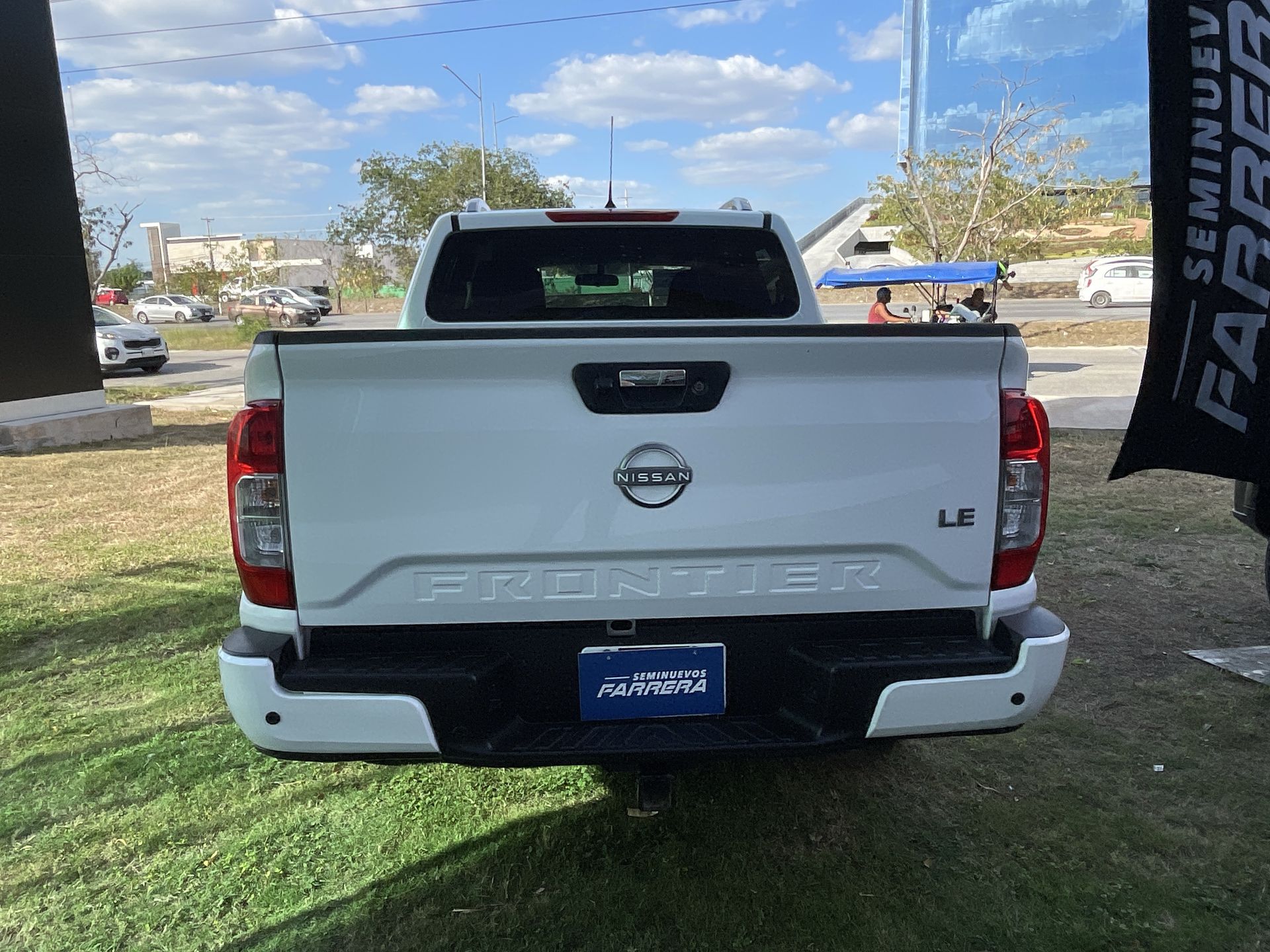 2023 Nissan Frontier 2.5 Le At