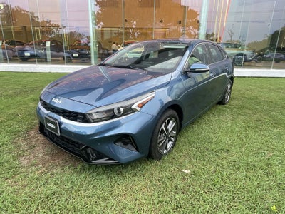 2022 Kia Forte 2.0 LX Mt