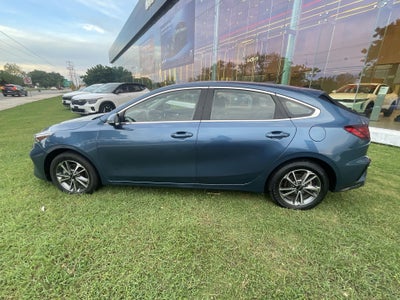 2022 Kia Forte 2.0 LX Mt