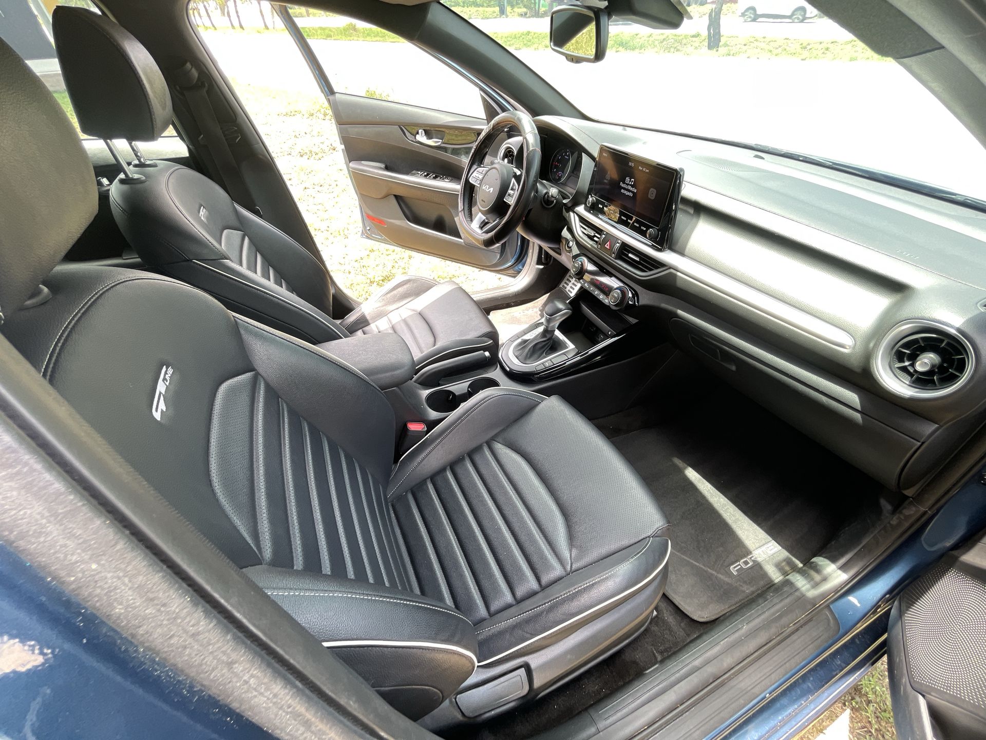 2022 Kia Forte 2.0 GT Line 4p At