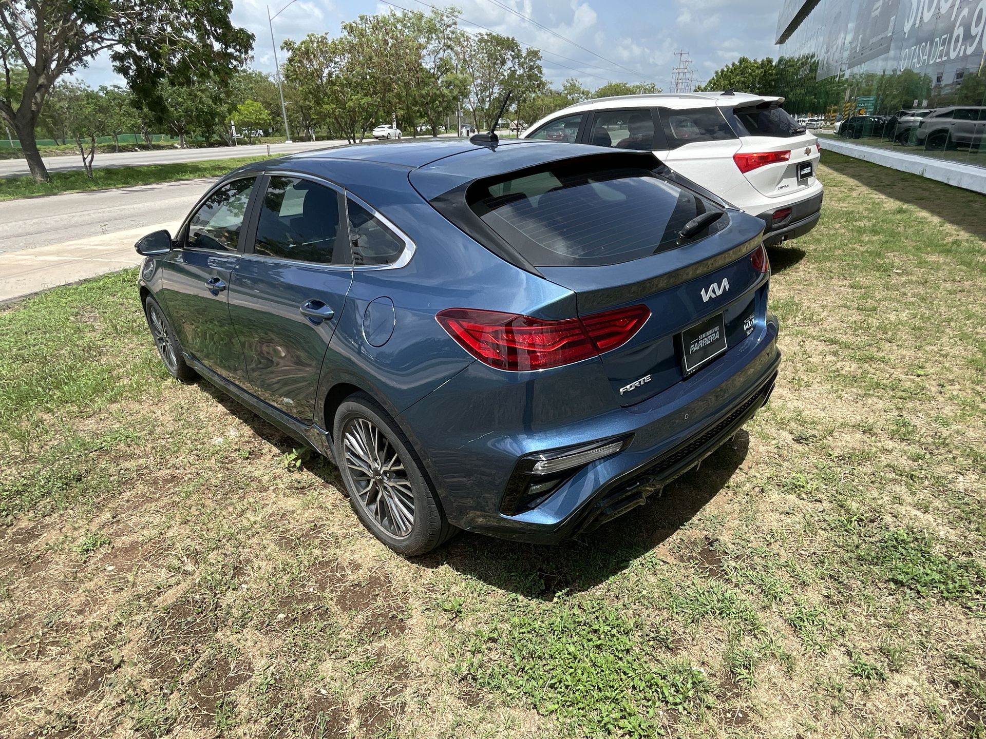 2022 Kia Forte 2.0 GT Line 4p At