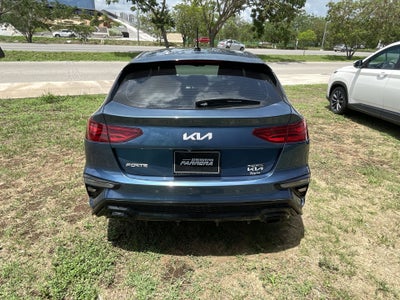 2022 Kia Forte 2.0 GT Line 4p At