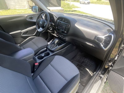 2022 Kia Soul 1.6 LX At