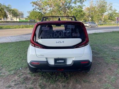 2022 Kia Soul 1.6 LX At