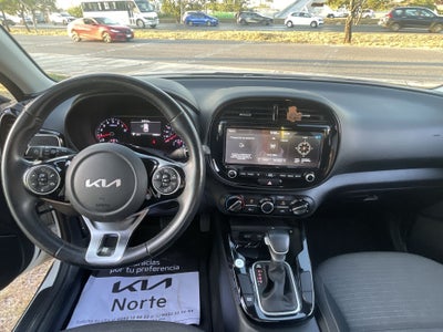 2022 Kia Soul 2.0 EX At