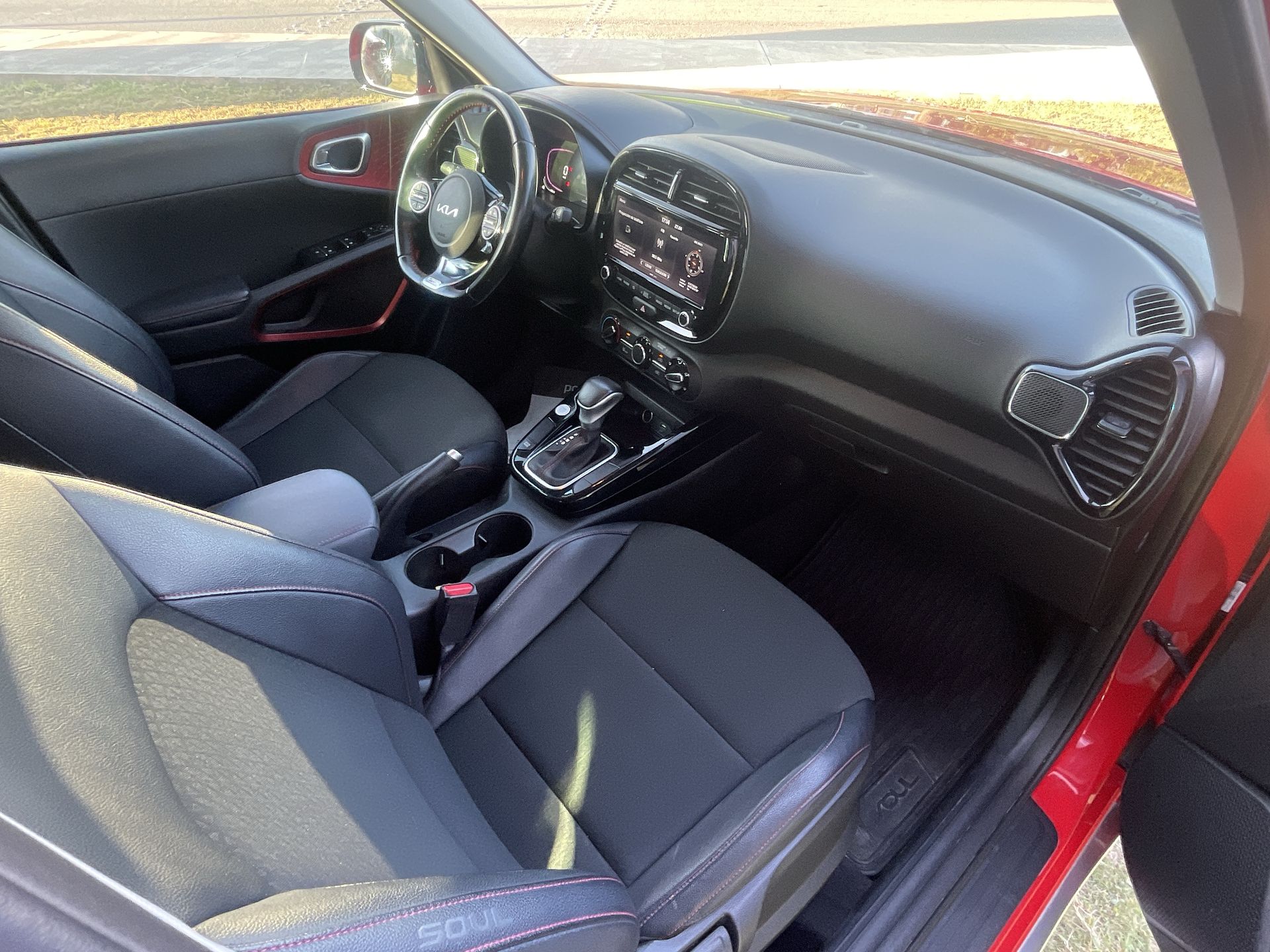 2023 Kia Soul 2.0 GT Line At