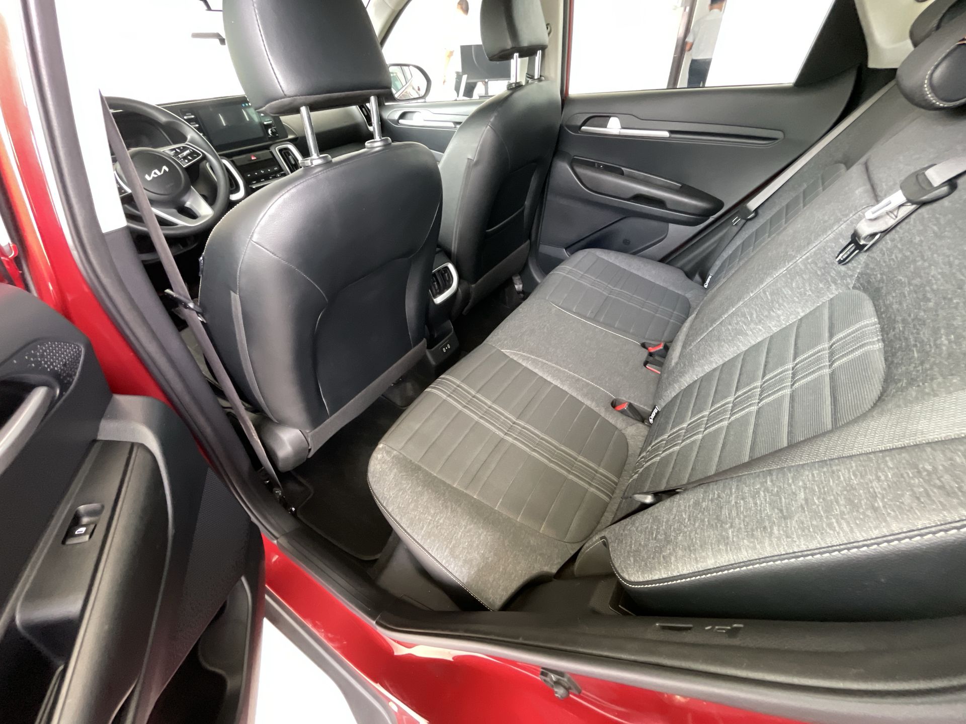 2024 Kia Sonet 1.5 Ex At