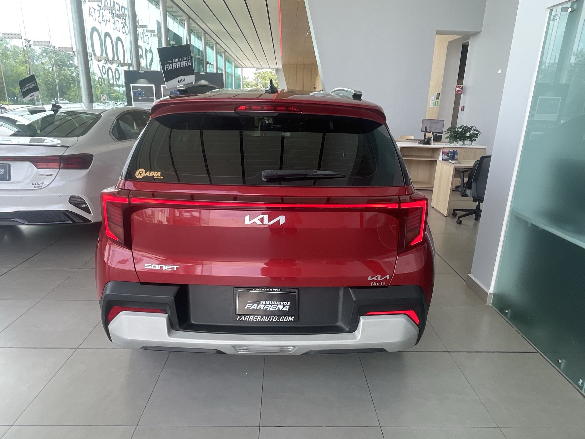 2024 Kia Sonet 1.5 Ex At