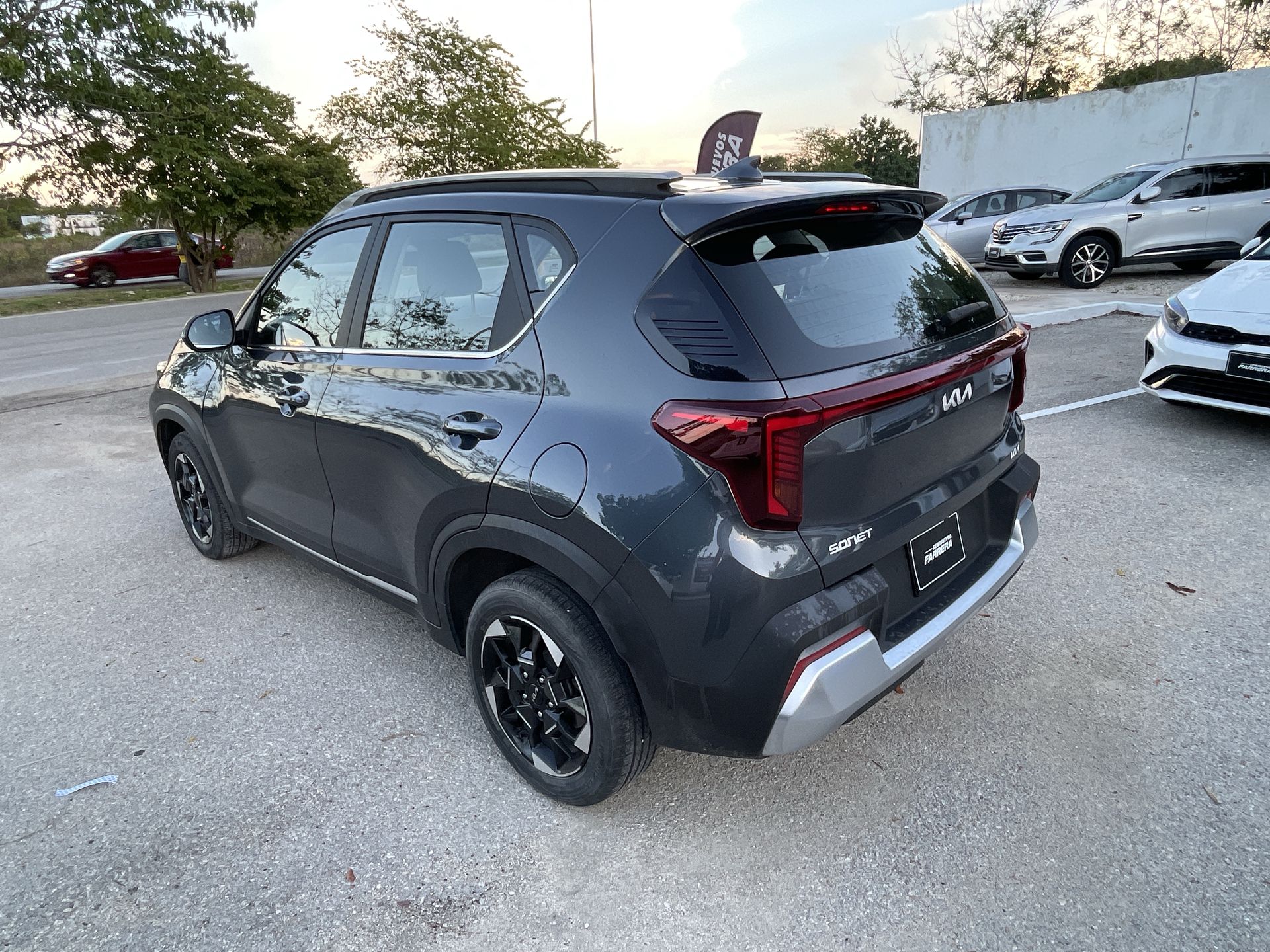 2024 Kia Sonet 1.5 Sx At