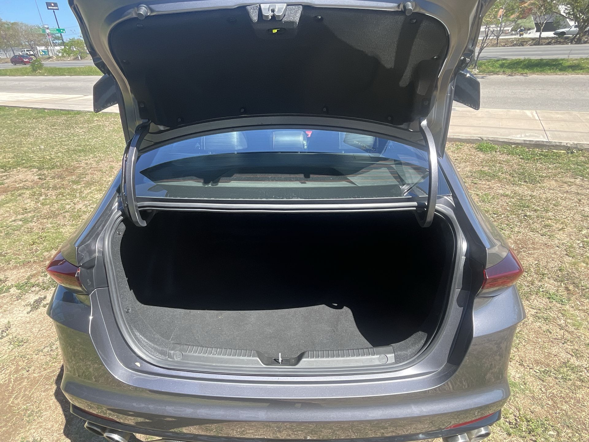 2025 Dodge Attitude 1.5 Gt At