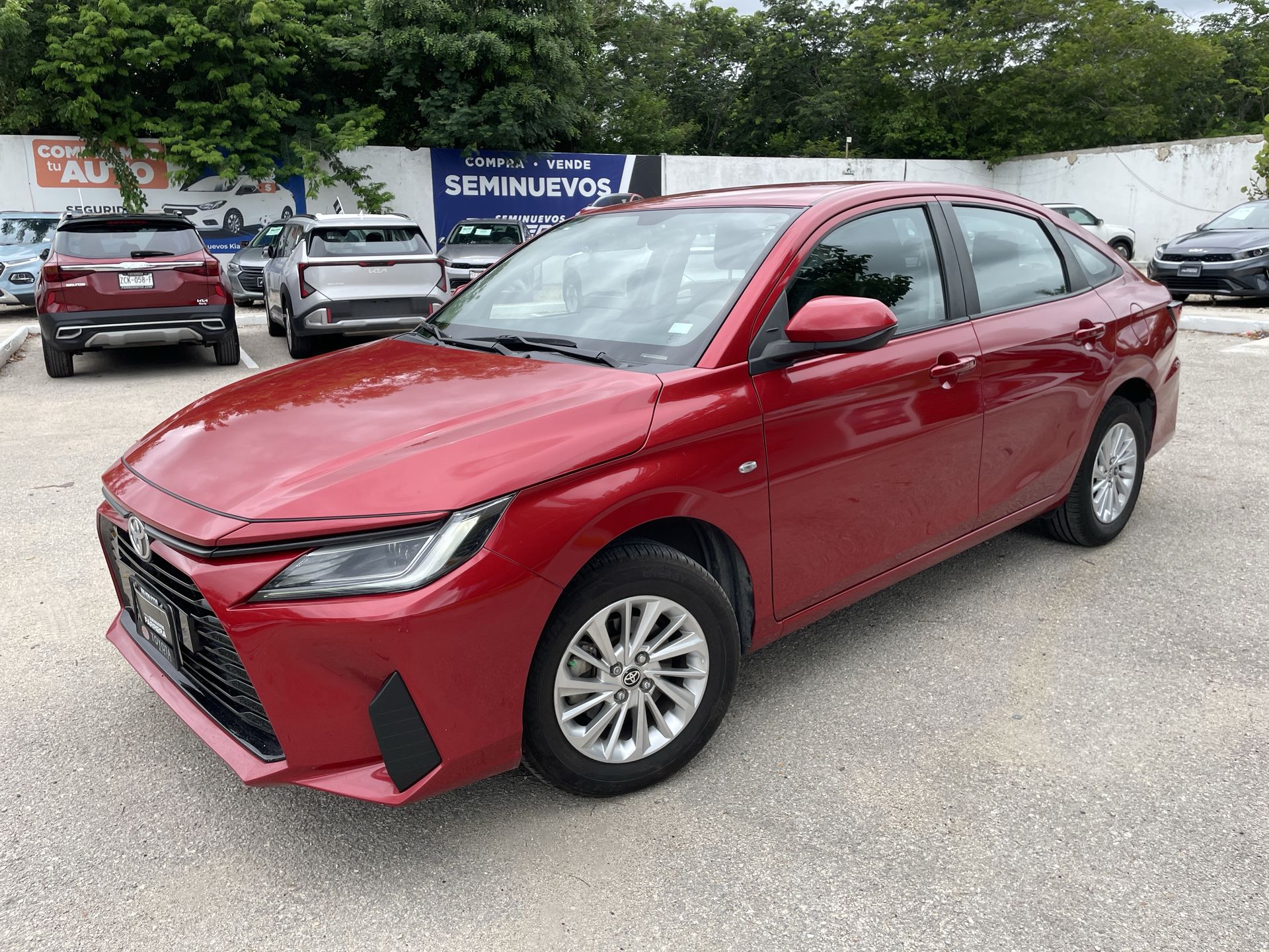 2023 Toyota Yaris 1.5 S Sedan At