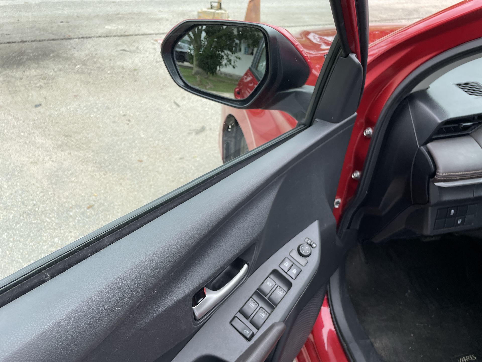2023 Toyota Yaris 1.5 S Sedan At